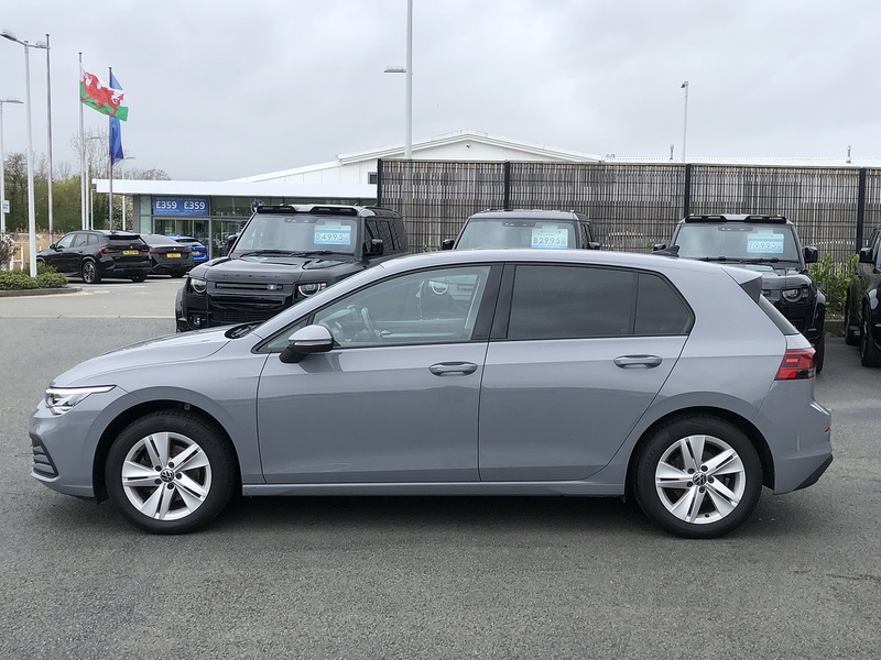 Volkswagen Golf TSI Life - U1983