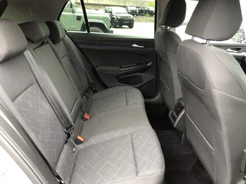 Volkswagen Golf TSI Life - U1983