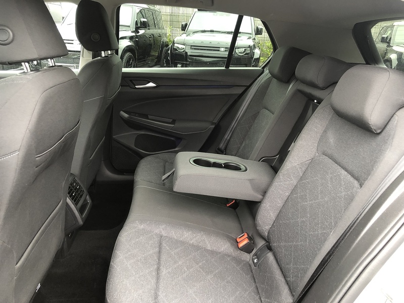 Volkswagen Golf TSI Life - U1983