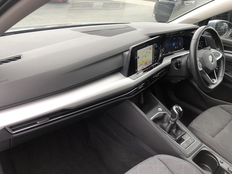 Volkswagen Golf TSI Life - U1983