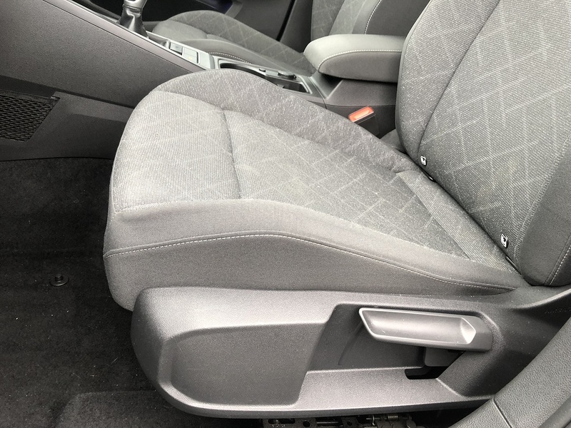 Volkswagen Golf TSI Life - U1983