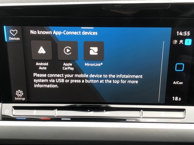 Volkswagen Golf TSI Life - U1983