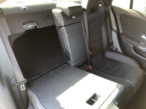 Mercedes-Benz CLA CLA200h MHEV AMG Line - U1987