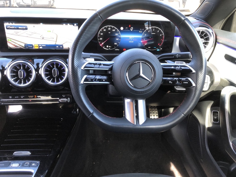 Mercedes-Benz CLA CLA200h MHEV AMG Line - U1987