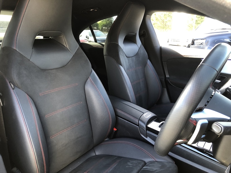 Mercedes-Benz CLA CLA200h MHEV AMG Line - U1987