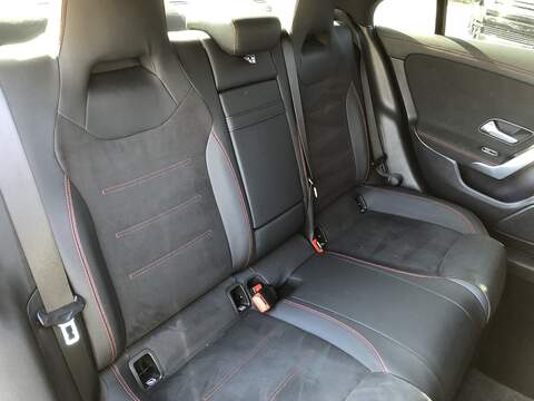 Mercedes-Benz CLA CLA200h MHEV AMG Line - U1987