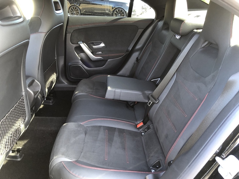 Mercedes-Benz CLA CLA200h MHEV AMG Line - U1987