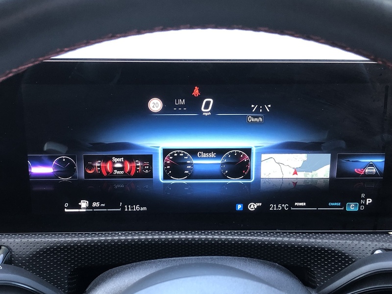 Mercedes-Benz CLA CLA200h MHEV AMG Line - U1987