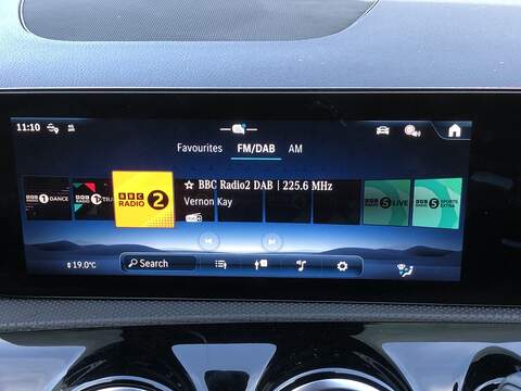 Mercedes-Benz CLA CLA200h MHEV AMG Line - U1987