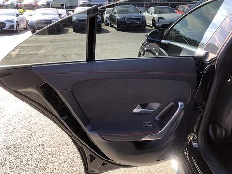 Mercedes-Benz CLA CLA200h MHEV AMG Line - U1987