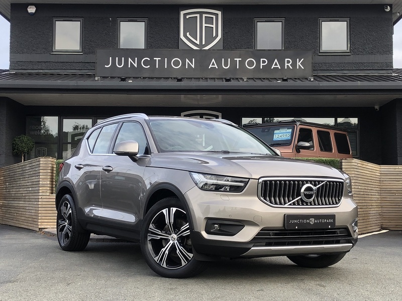 Volvo XC40 B4 MHEV Inscription Pro - U1989