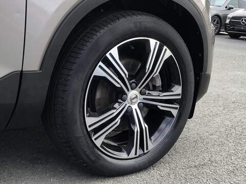 Volvo XC40 B4 MHEV Inscription Pro - U1989