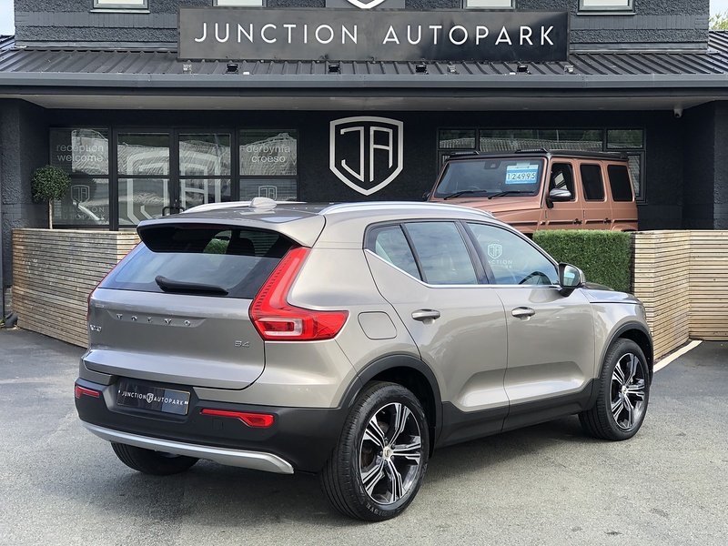 Volvo XC40 B4 MHEV Inscription Pro - U1989