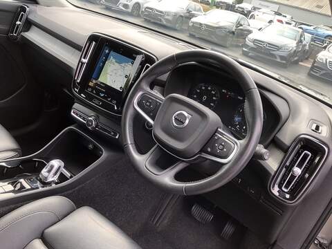 Volvo XC40 B4 MHEV Inscription Pro - U1989