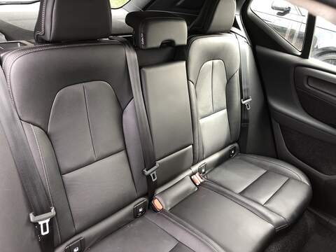 Volvo XC40 B4 MHEV Inscription Pro - U1989