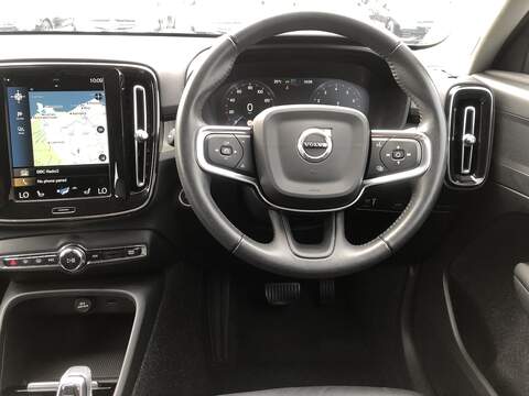 Volvo XC40 B4 MHEV Inscription Pro - U1989