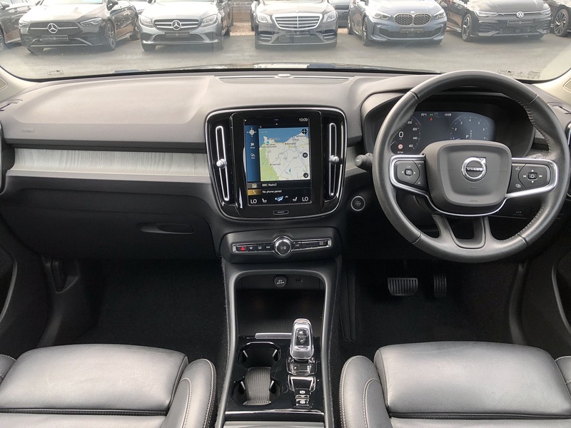 Volvo XC40 B4 MHEV Inscription Pro - U1989