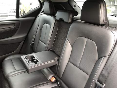 Volvo XC40 B4 MHEV Inscription Pro - U1989