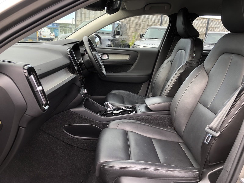 Volvo XC40 B4 MHEV Inscription Pro - U1989