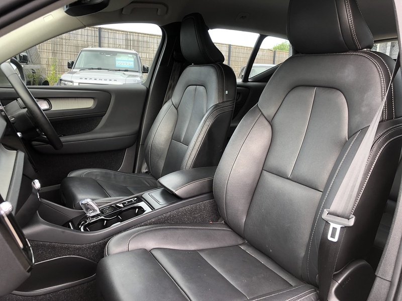 Volvo XC40 B4 MHEV Inscription Pro - U1989