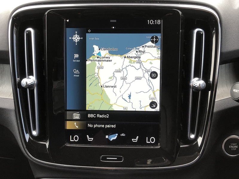 Volvo XC40 B4 MHEV Inscription Pro - U1989