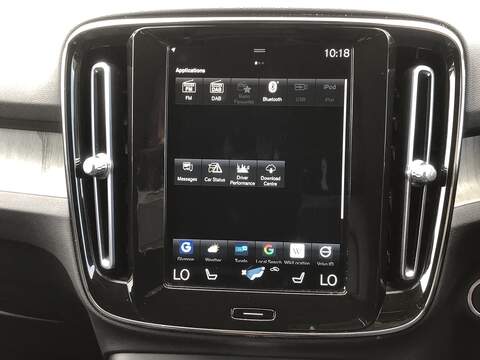 Volvo XC40 B4 MHEV Inscription Pro - U1989