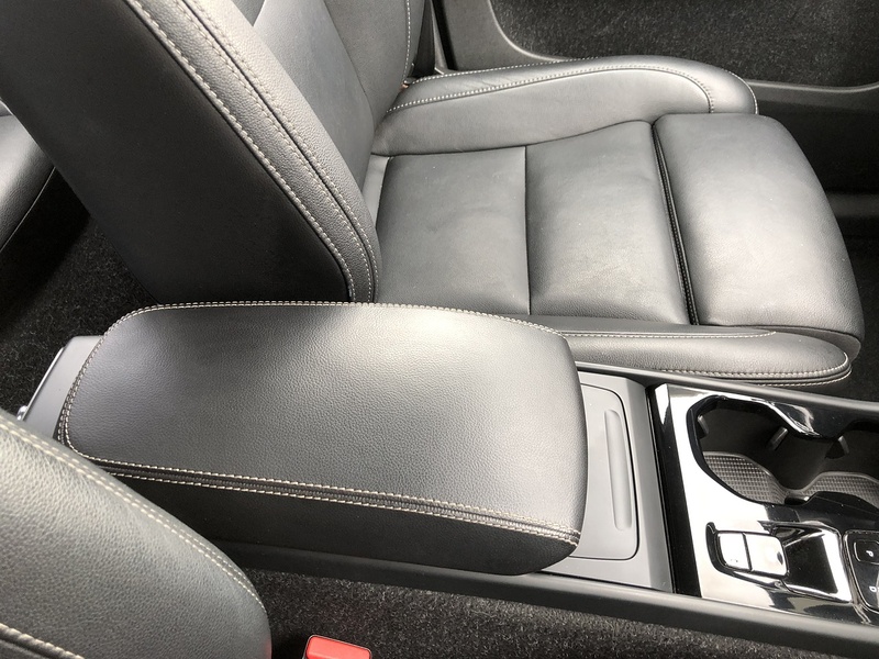 Volvo XC40 B4 MHEV Inscription Pro - U1989