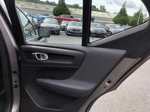 Volvo XC40 B4 MHEV Inscription Pro - U1989