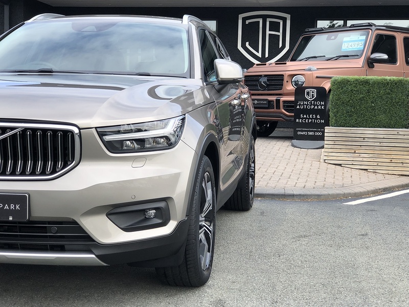 Volvo XC40 B4 MHEV Inscription Pro - U1989