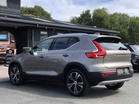 Volvo XC40 B4 MHEV Inscription Pro - U1989