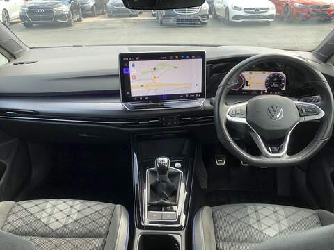 Volkswagen Golf TSI R-Line - U1991