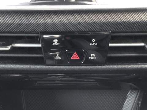 Volkswagen Golf TSI R-Line - U1991