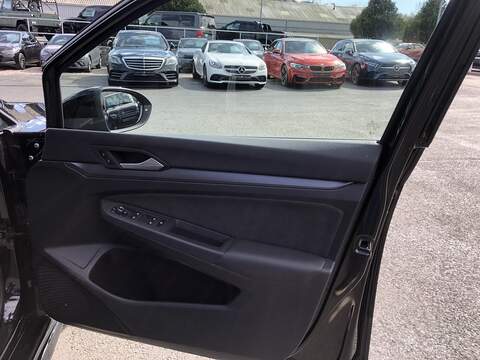 Volkswagen Golf TSI R-Line - U1991