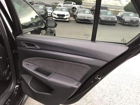Volkswagen Golf TSI R-Line - U1991
