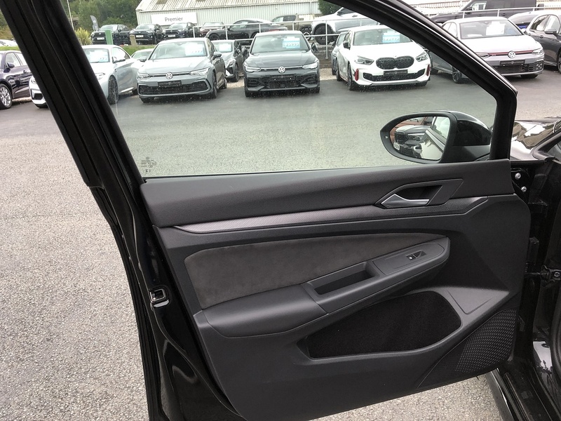 Volkswagen Golf TSI R-Line - U1991