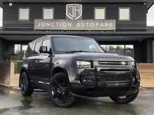 Land Rover Defender 110