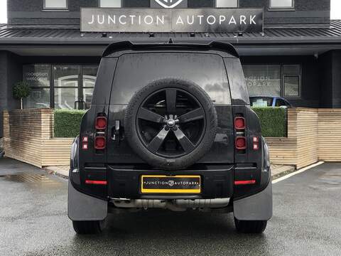 Land Rover Defender 110 D250 MHEV HSE - U1992
