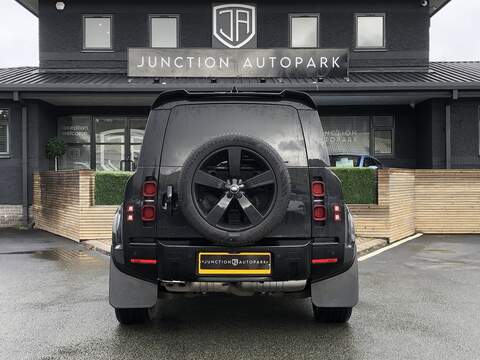 Land Rover Defender 110 D250 MHEV HSE - U1992