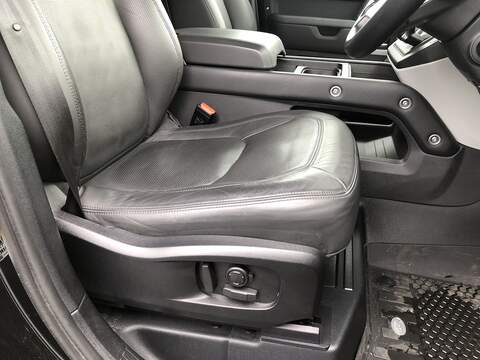 Land Rover Defender 110 D250 MHEV HSE - U1992