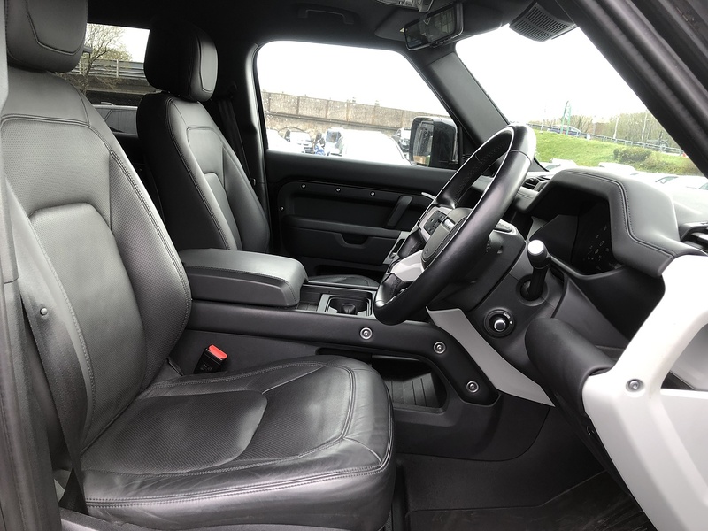 Land Rover Defender 110 D250 MHEV HSE - U1992