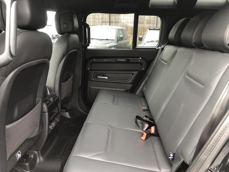 Land Rover Defender 110 D250 MHEV HSE - U1992