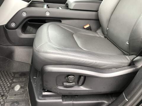 Land Rover Defender 110 D250 MHEV HSE - U1992