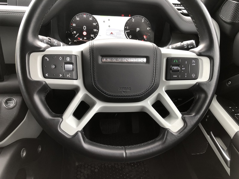 Land Rover Defender 110 D250 MHEV HSE - U1992