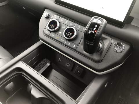 Land Rover Defender 110 D250 MHEV HSE - U1992