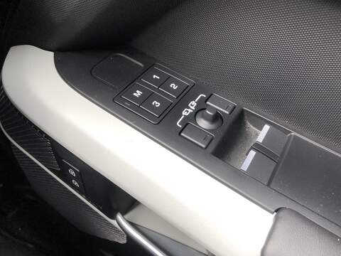 Land Rover Defender 110 D250 MHEV HSE - U1992