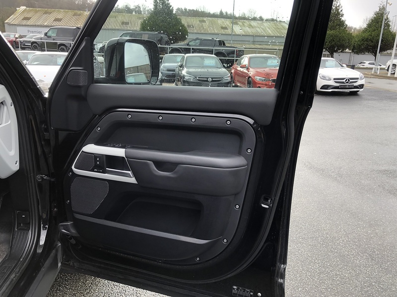 Land Rover Defender 110 D250 MHEV HSE - U1992