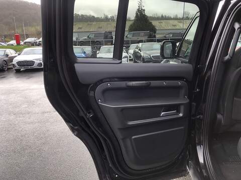 Land Rover Defender 110 D250 MHEV HSE - U1992