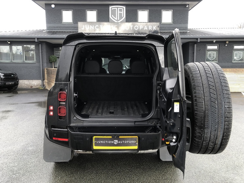 Land Rover Defender 110 D250 MHEV HSE - U1992