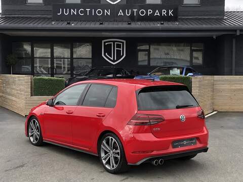 Volkswagen Golf TDI GTD - U1994