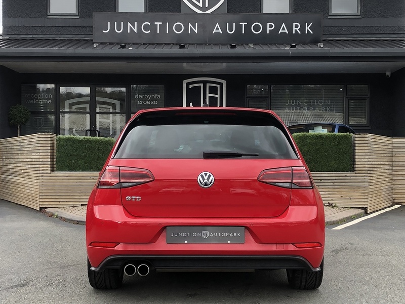 Volkswagen Golf TDI GTD - U1994
